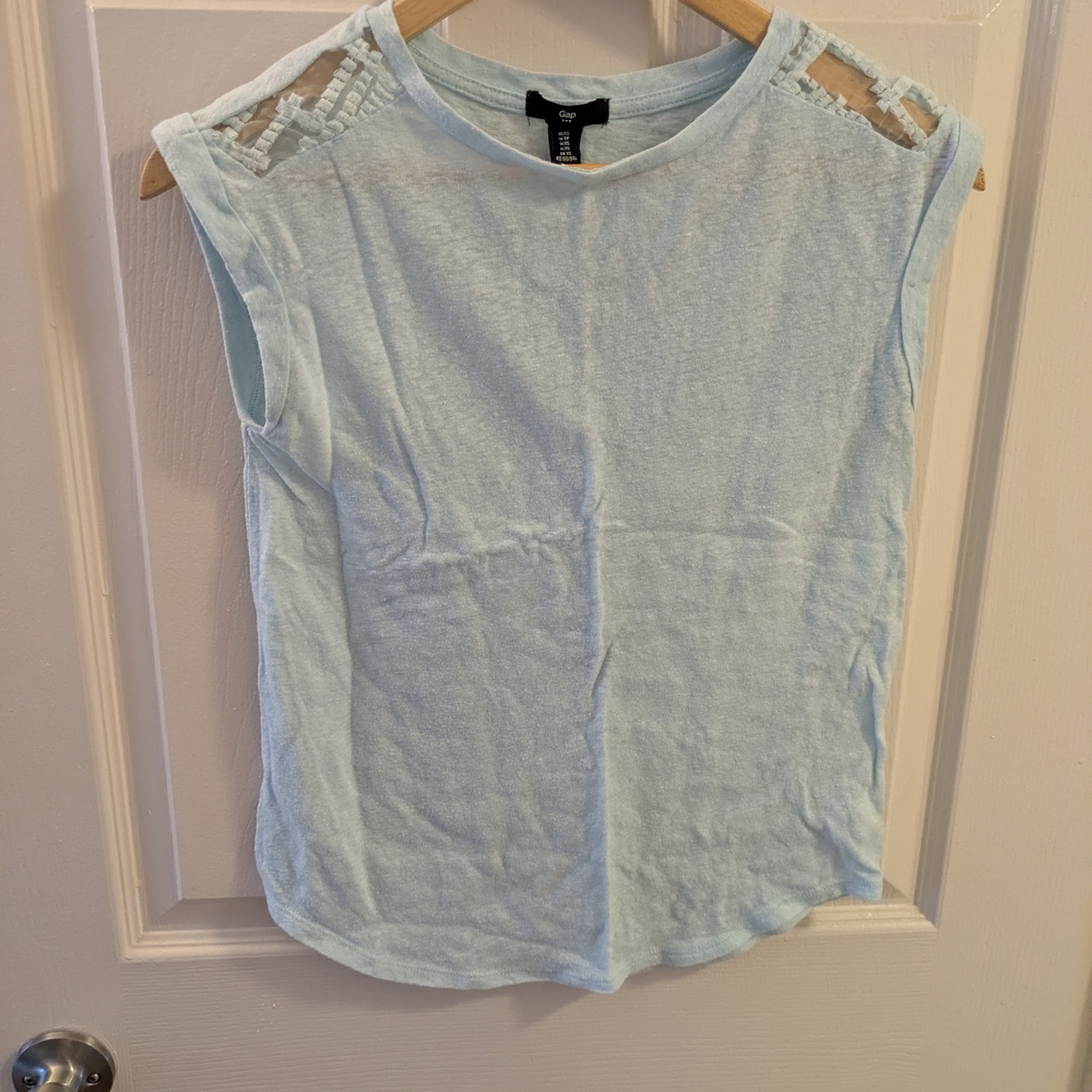 Women's Light Blue Top
